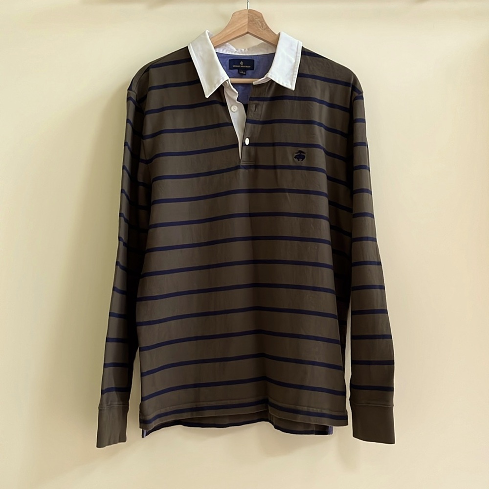 Gently worn men’s Brooks Brothers vintage long sleeve polo shirt size large
